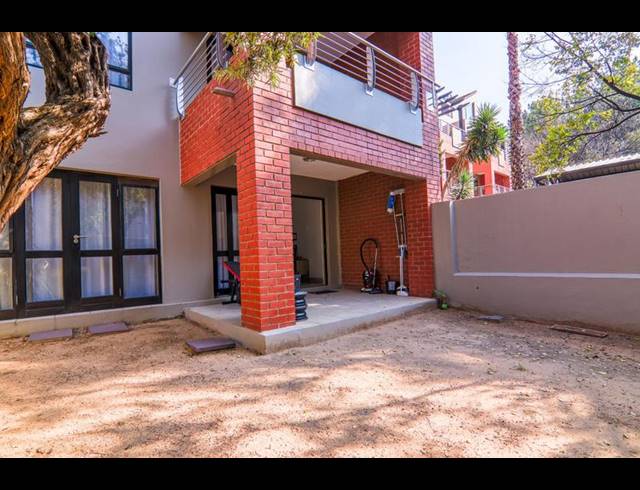 1 BEDROOM APARTMENT FOR SALE IN PAULSHOF